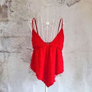 No Boundaries Red Flowy Cami Tank Top with Lace Trim Womens Size M